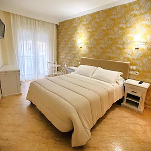 Hotel Playa Del Carmen Boutique, Barbate